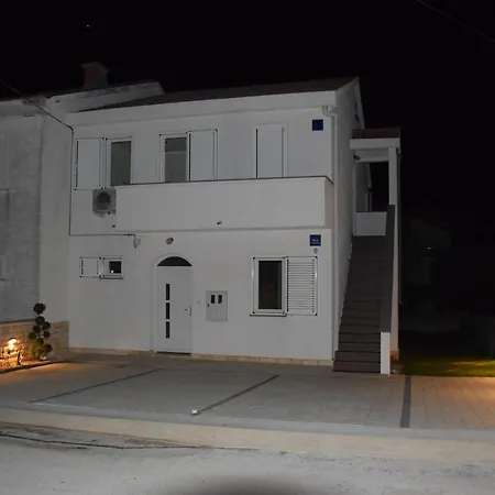 Bogdan 2 Apartament